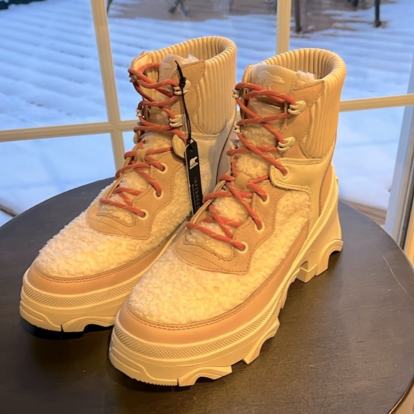 SOREL NWT Brex Women’s Winter Boots Cozy Lace Waterproof size 8.5M ski trip - Picture 2 of 14